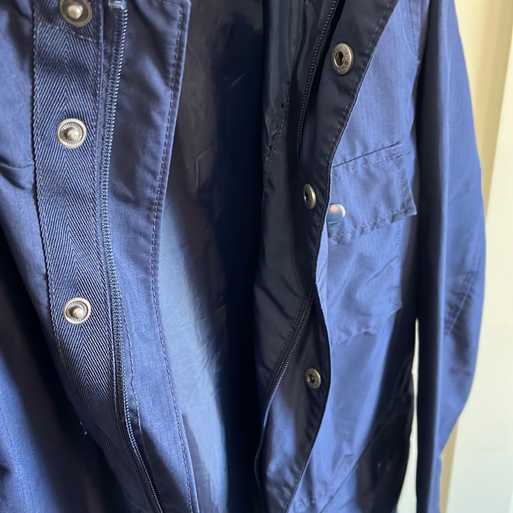 GAP Men’s Spring/Fall Nylon Jacket - Picture 5 of 5